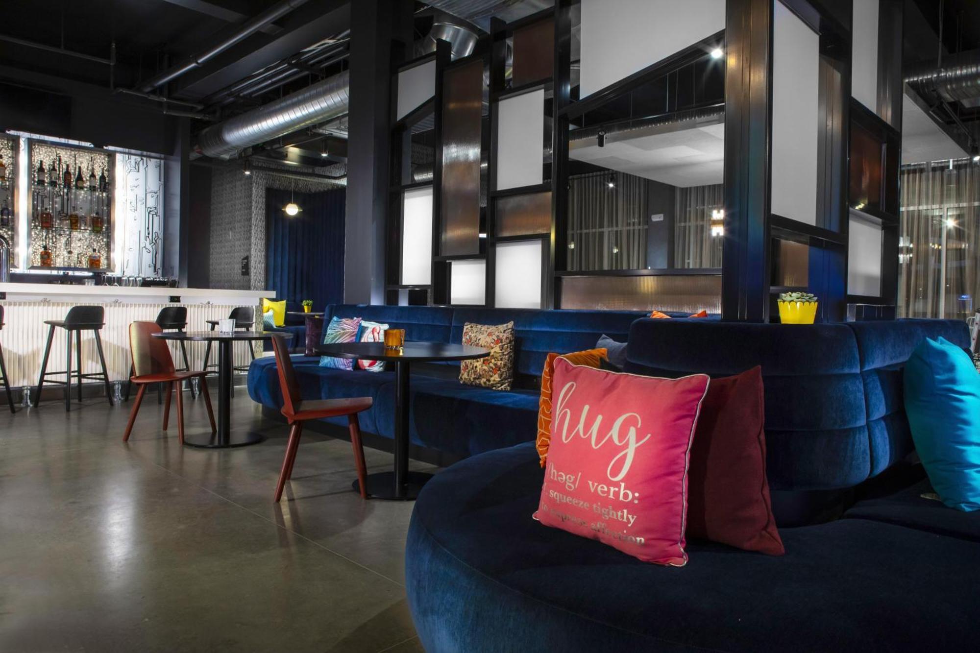 Aloft Glendale At Westgate Hotel Buitenkant foto